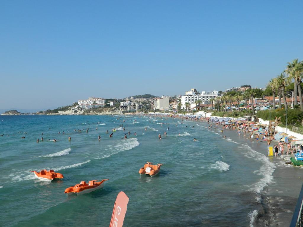 Kibar Apart Pansiyon Kuşadası Buitenkant foto