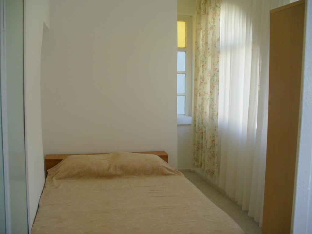 Kibar Apart Pansiyon Kuşadası Kamer foto